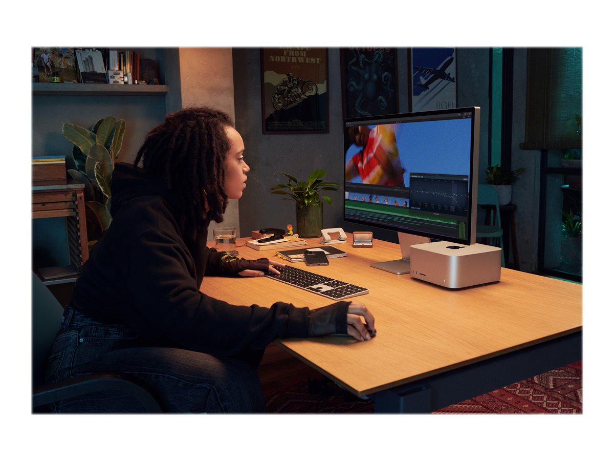 Mac Studio M5 Max